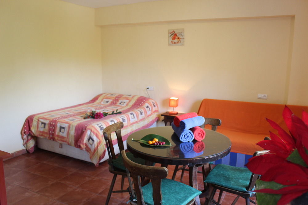 Camping Tropical Almunecar Exterior foto